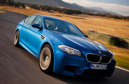 BMW M5 2013 – Sedan Sport Garang Namun Nyaman Untuk Sehari-hari