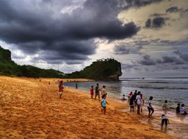 Pantai Indrayanti
