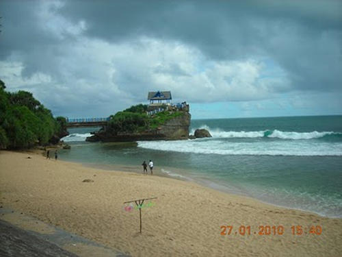 Wisata Yogyakarta Pantai Kukup