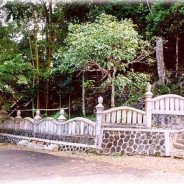Pertapaan Kembang Lampir