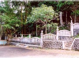 Pertapaan Kembang Lampir