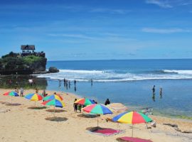 Pantai Kukup Gunung Kidul