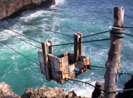 Pantai Sinden Gunung Kidul