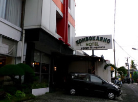Hotel Kumbokarno
