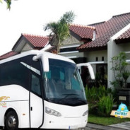 Travel Bus Pariwisata di Jogja Jawa Tengah