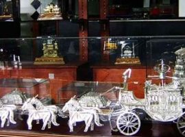 Pesona Klasik Kerajinan Perak Kotagede Jogja