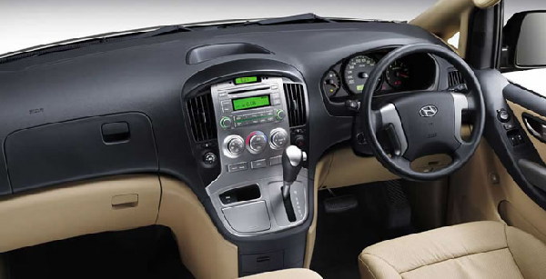 Sewa Hyundai h1 Dashboar Dengan Panel Dengan Panel Yang Lengkap